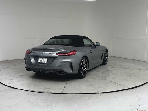 Used 2023 BMW Z4 M40i w/ Premium Package RWD image 2