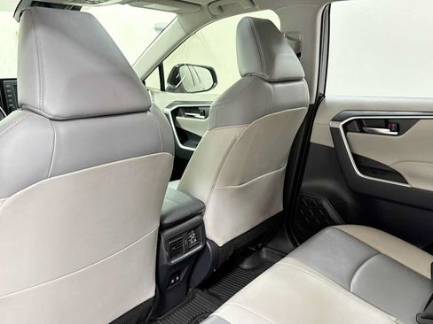 Certified 2019 Toyota RAV4 XLE Premium w/ Cold Weather Package AWD/4WD image 25
