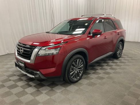 Used 2022 Nissan Pathfinder SL w/ SL Premium Package image 9