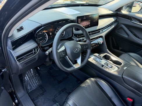 Used 2023 INFINITI QX60 Pure FWD image 11