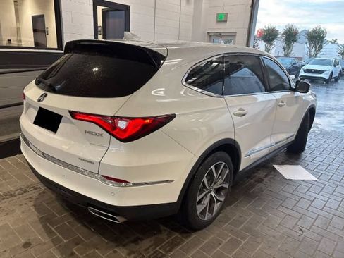 Used 2022 Acura MDX SH-AWD w/ Technology Package image 7