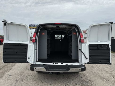 New 2025 GMC Savana 2500 w/ Driver Convenience Package image 12
