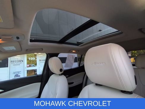 Used 2024 Buick Encore GX Avenir w/ Avenir Technology Package AWD/4WD image 18