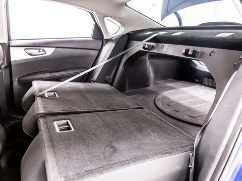 Used 2023 Kia Forte LXS FWD image 35