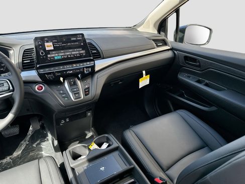 New 2026 Honda Odyssey EX-L image 17