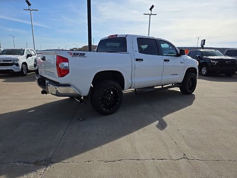 Used 2016 Toyota Tundra SR5 image 5