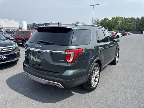 Used 2016 Ford Explorer Limited w/ Equipment Group 301A AWD/4WD image 33
