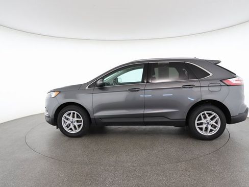 Used 2022 Ford Edge SEL w/ Convenience Package image 7