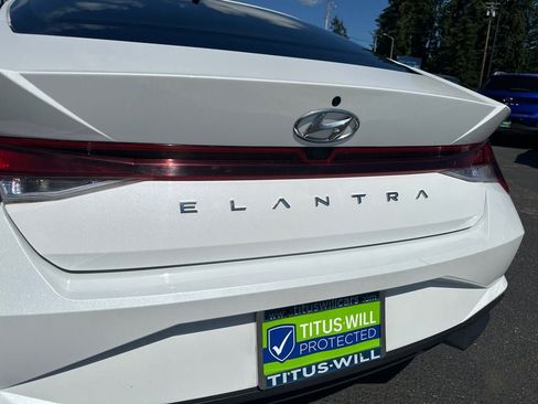 Used 2022 Hyundai Elantra SEL w/ Cargo Package FWD image 33