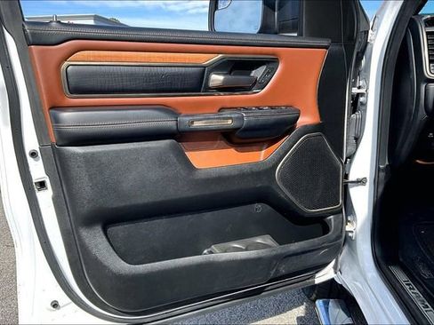 Used 2023 RAM 1500 Limited image 17