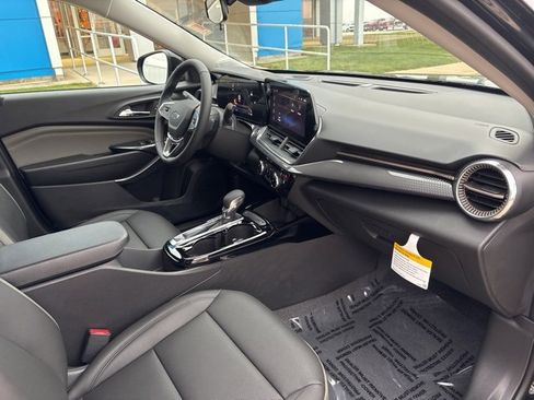 New 2026 Chevrolet Trax ACTIV w/ Driver Confidence Package image 22