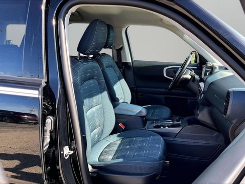 Used 2025 Ford Bronco Sport Heritage w/ Convenience Package AWD/4WD image 7