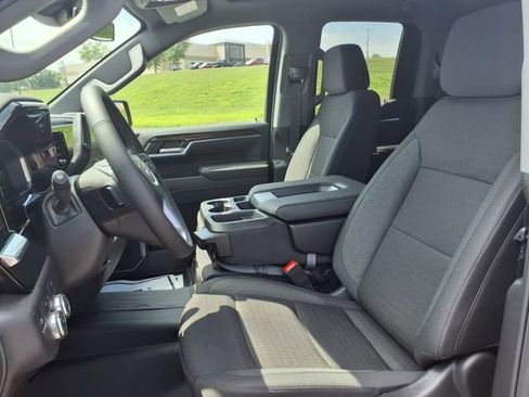 New 2026 GMC Sierra 1500 SLE w/ X31 Off-Road Package image 26