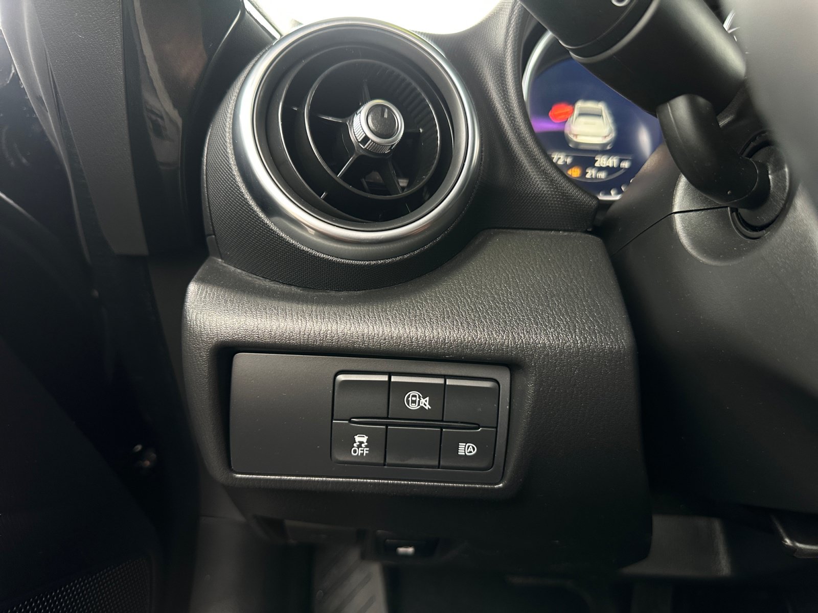 Used 2026 MAZDA MX-5 Miata RF Grand Touring RWD image 17