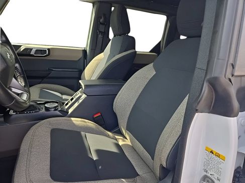 Used 2025 Ford Bronco Big Bend AWD/4WD image 16