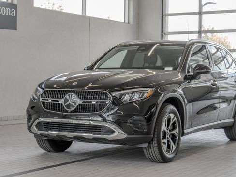 Certified 2025 Mercedes-Benz GLC 350e 4MATIC image 25