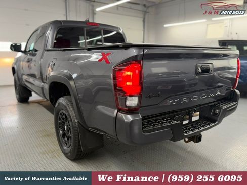 Used 2020 Toyota Tacoma SR w/ SX Package AWD/4WD image 10