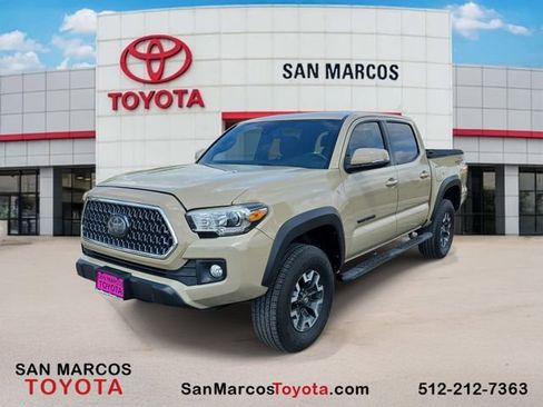 Used 2018 Toyota Tacoma TRD Off-Road image 1