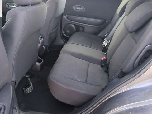 Used 2016 Honda HR-V LX image 17