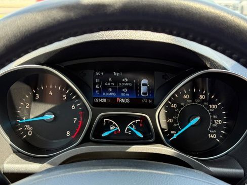 Used 2019 Ford Escape Titanium FWD image 37