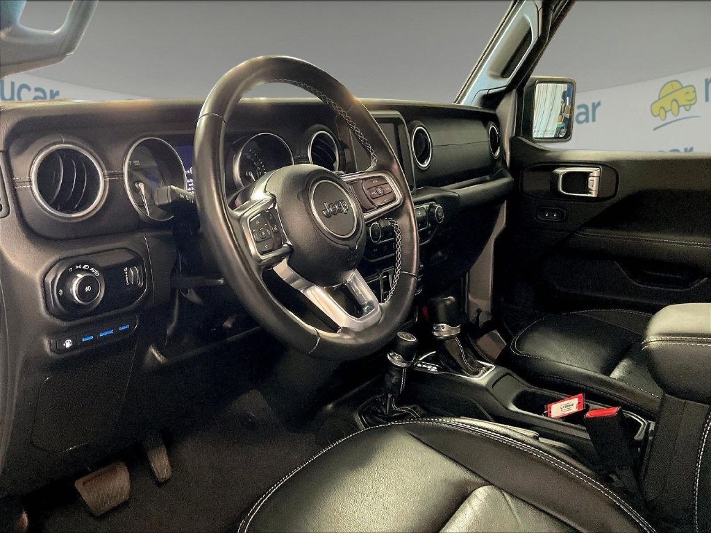 Used 2023 Jeep Wrangler Unlimited Sahara w/ Cold Weather Group AWD/4WD image 8