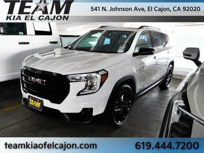 Used 2024 GMC Terrain SLT w/ Elevation Edition