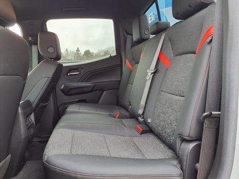 Used 2023 Chevrolet Colorado Z71 image 21