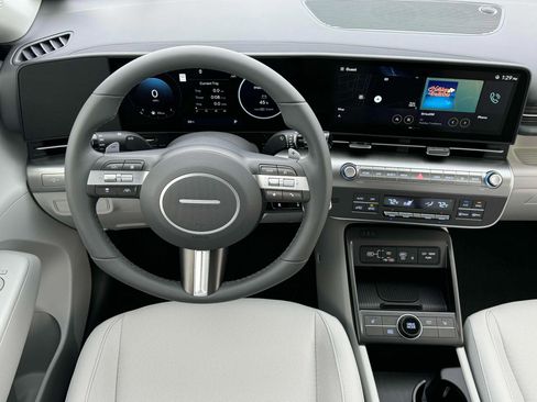 New 2025 Hyundai Kona SEL FWD image 17