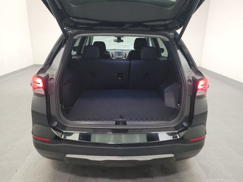 Used 2023 Chevrolet Equinox LT FWD image 29