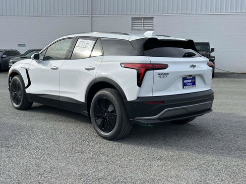 New 2026 Chevrolet Blazer EV LT image 5