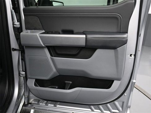 Used 2024 Ford F150 XLT w/ Mobile Office Package image 20