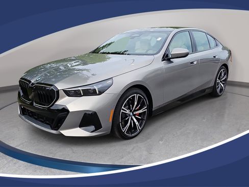 New 2026 BMW 530i xDrive w/ M Sport Package AWD/4WD image 1