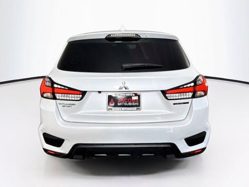 Used 2026 Mitsubishi Outlander Sport LE AWD/4WD image 3