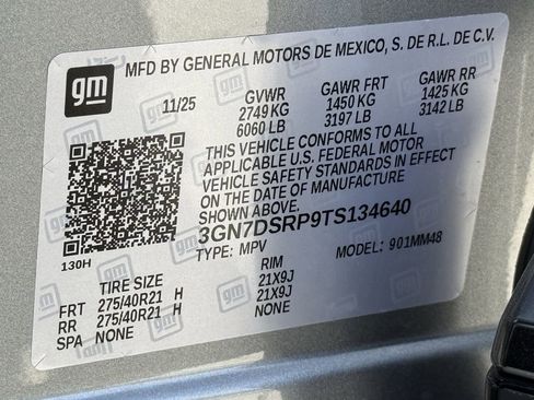 New 2026 Chevrolet Equinox EV RS FWD image 22