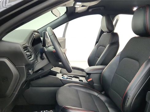 Used 2023 Ford Escape ST-Line w/ Tech Pack #1 AWD/4WD image 28