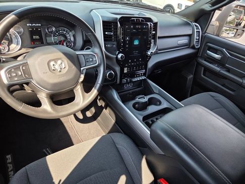 Used 2024 RAM 2500 Big Horn w/ Night Edition AWD/4WD image 8