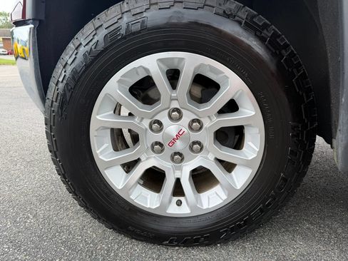 Used 2014 GMC Sierra 1500 SLE w/ SLE Value Package AWD/4WD image 36