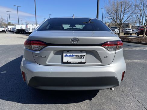 Used 2024 Toyota Corolla LE image 7