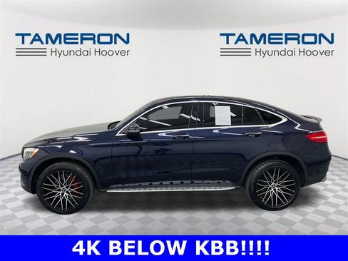 Used 2019 Mercedes-Benz GLC 300 4MATIC Coupe image 2