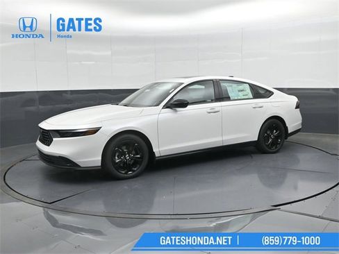 New 2025 Honda Accord SE image 7