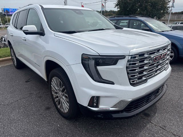 Used 2025 GMC Acadia Denali FWD image 3