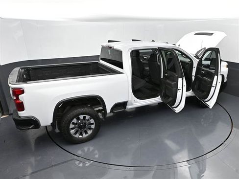 Used 2024 Chevrolet Silverado 2500 Custom w/ Custom Value Package AWD/4WD image 46