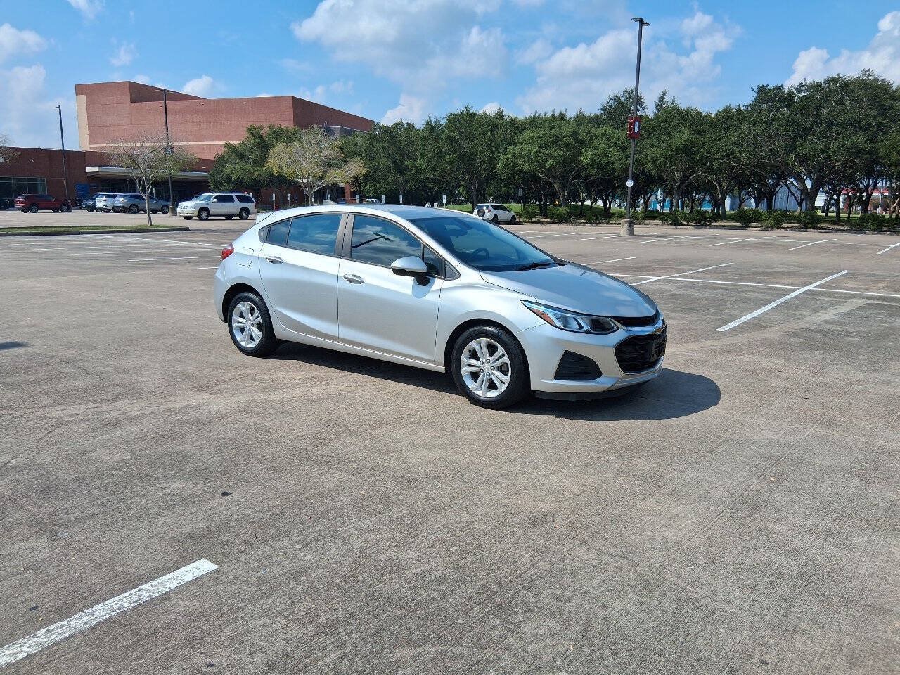 Used 2019 Chevrolet Cruze LS w/ LS Convenience Package FWD image 8