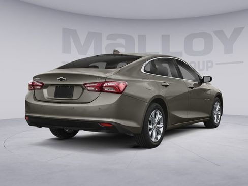 Used 2022 Chevrolet Malibu LT image 2