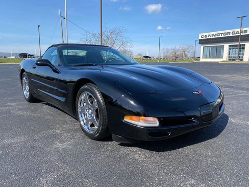 Used 1999 Chevrolet Corvette Convertible w/ Memory Pkg image 6