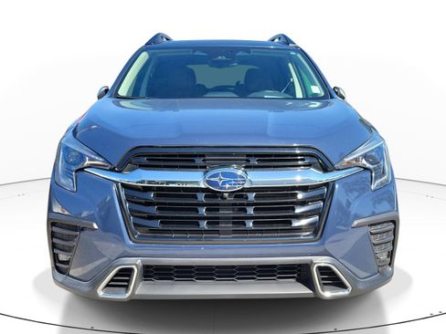 Used 2023 Subaru Ascent Touring image 2