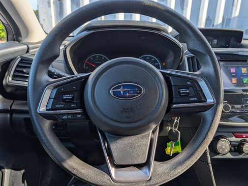 Used 2018 Subaru Crosstrek 2.0i AWD/4WD image 25