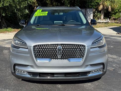 Used 2021 Lincoln Aviator Reserve RWD image 2