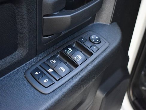 Used 2022 RAM 5500 Tradesman w/ Chrome Appearance Group image 11