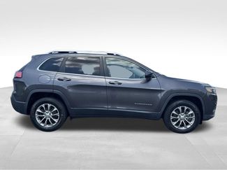 Used 2019 Jeep Cherokee Latitude Plus w/ Comfort/Convenience Group AWD/4WD video 2